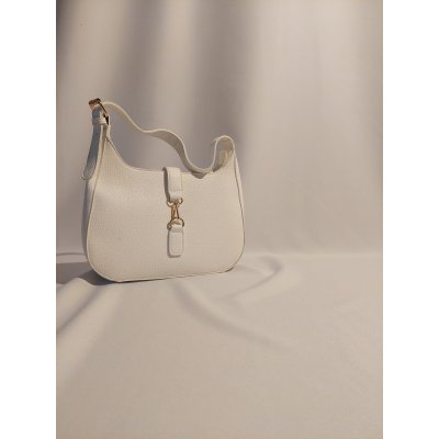 Handtas met gouden sluiting