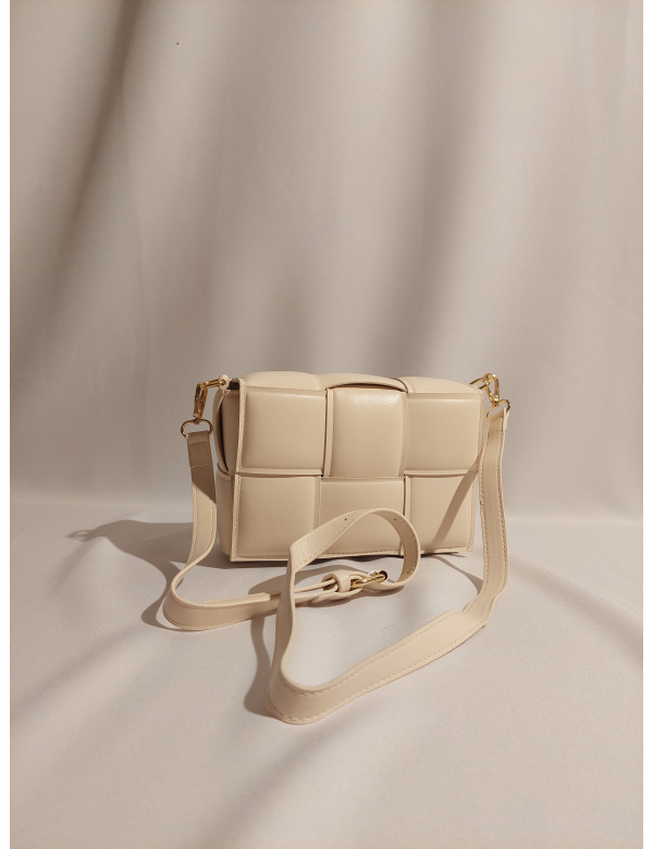 tas met effect van gevlochten banden 