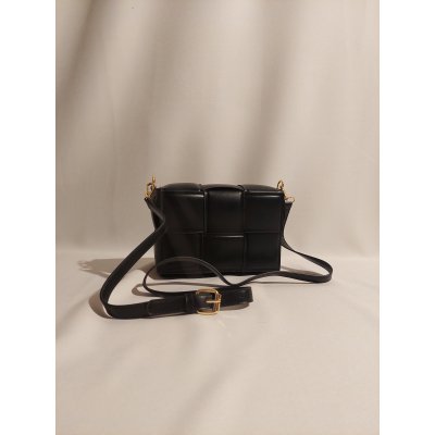 tas met effect van gevlochten banden 